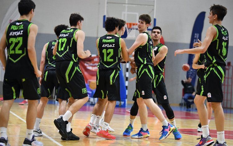 TOFAŞ’lı gençler deplasmanda affetmedi