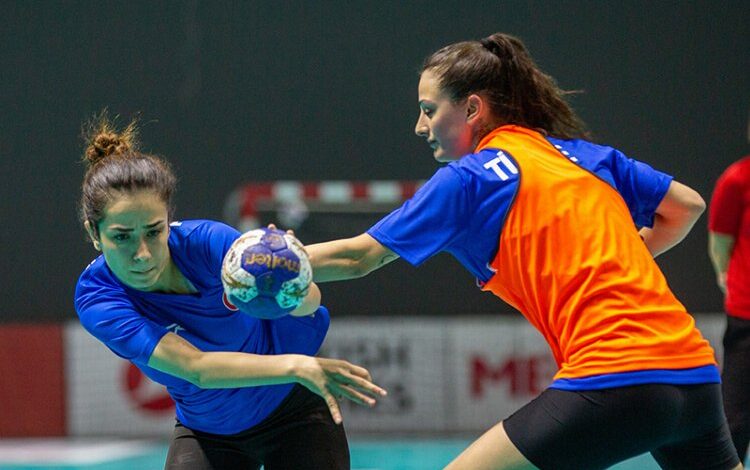 A Milli Kadın hentbolcular hazırlık kampında A Milli Kadın hentbolcular hazırlık kampında