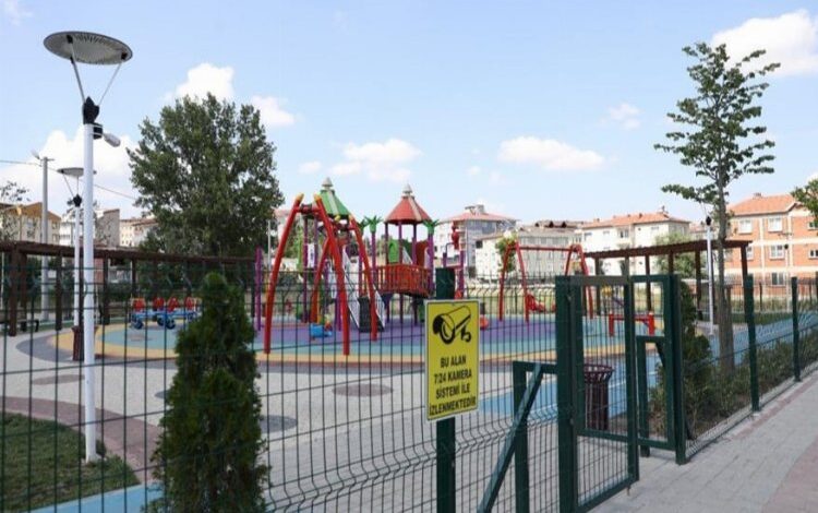 Bursa İnegöl’de parklar gözetim altında