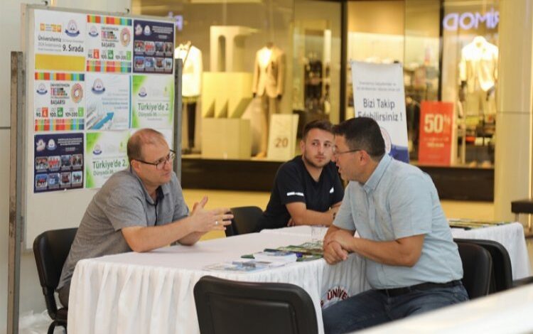 ERÜ’den tercih yapacak öğrencilere danışmanlık desteği