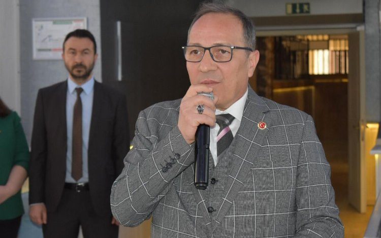 Başkan Akagündüz 14 Mart Tıp Bayramı’nı kutladı