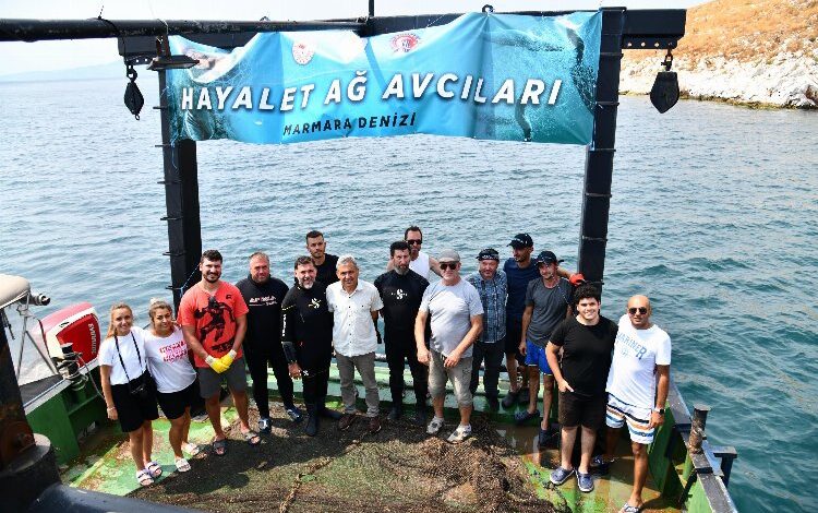 Hayalet Avcıları Marmara’yı temizledi Hayalet Avcıları Marmara’yı temizledi