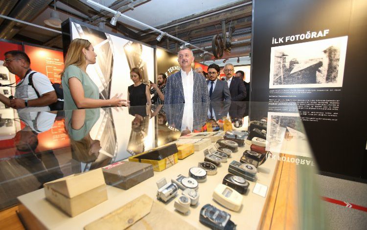 Fotoğraf Teknolojileri Müzesi görücüye çıktı