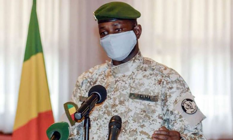 Goita’ya camide bıçaklı saldırı! Goita’ya camide bıçaklı saldırı!