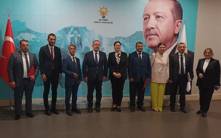 Edirne’de AK Parti’nin 4 ilçe başkanlığında görev değişimi Edirne’de AK Parti’nin 4 ilçe başkanlığında görev değişimi