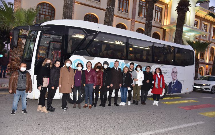 Manisa’dan kadın muhtarlara ulaşım desteği