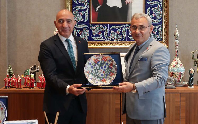 Bursa İl Dernekleri Federasyonu Kütahya’yı davet etti Bursa İl Dernekleri Federasyonu Kütahya’yı davet etti