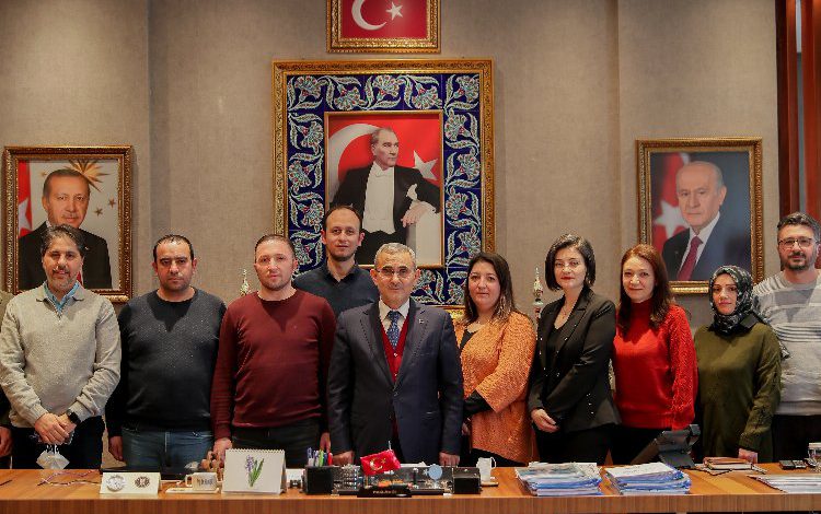 Kütahya Belediyesi’nde yükselme sınavında başarılı olan memurlara tebrik Kütahya Belediyesi’nde yükselme sınavında başarılı olan memurlara tebrik