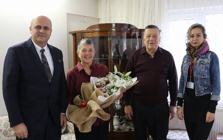 Manisa Büyükşehir Belediye Başkanı Ergün’den Safiye öğretmene sürpriz