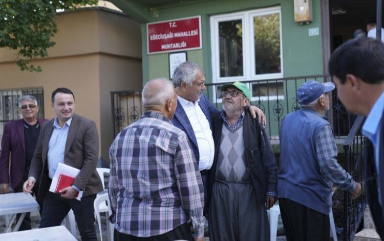 Zeydan Karalar Adana köylerini geziyor