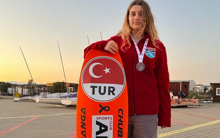 Derin Deniz Sorguç’tan büyük başarı Derin Deniz Sorguç’tan büyük başarı