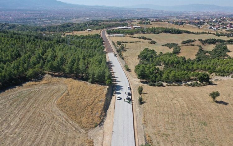 Büyükşehir eski Honaz yolunu yeniliyor