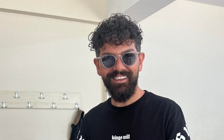 Sanatçı Mehmet Çevik oyunu Mudanya’da kullandı