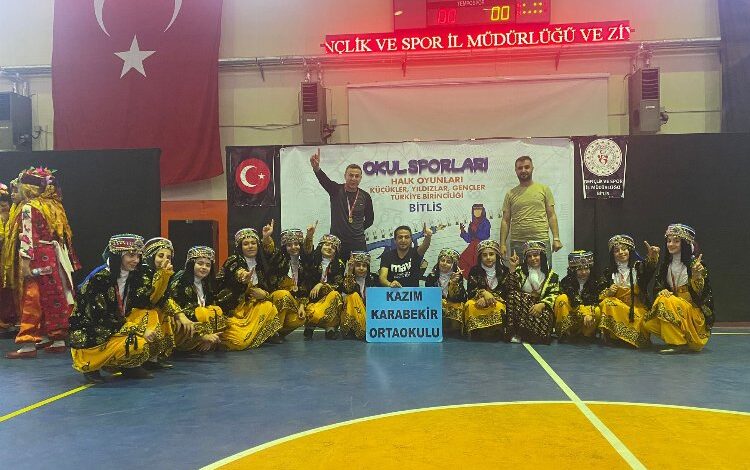 Diyarbakır halk oyunları ‘Bölge’ şampiyonu oldu