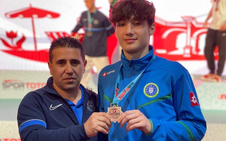 Bursa’da Büyükşehirli sporculardan büyük başarı