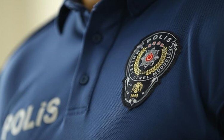 Düzce’de telefon dolandırıcılığını polis önledi Düzce’de telefon dolandırıcılığını polis önledi