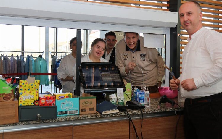 Sakarya SGM’de dikkat çeken mesaj Sakarya SGM’de dikkat çeken mesaj