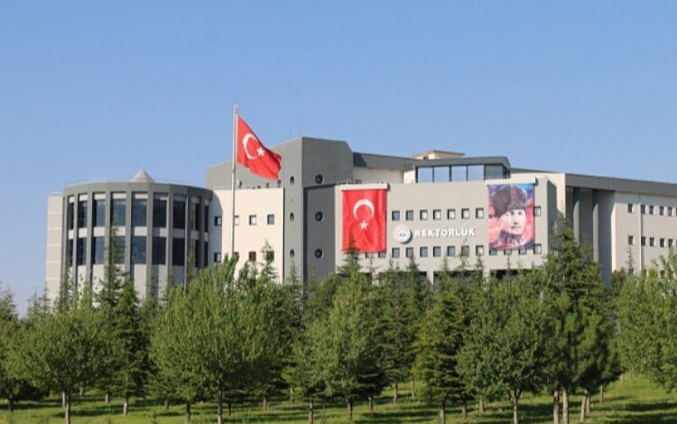 ERÜ’den URAP Türkiye sıralaması başarısı