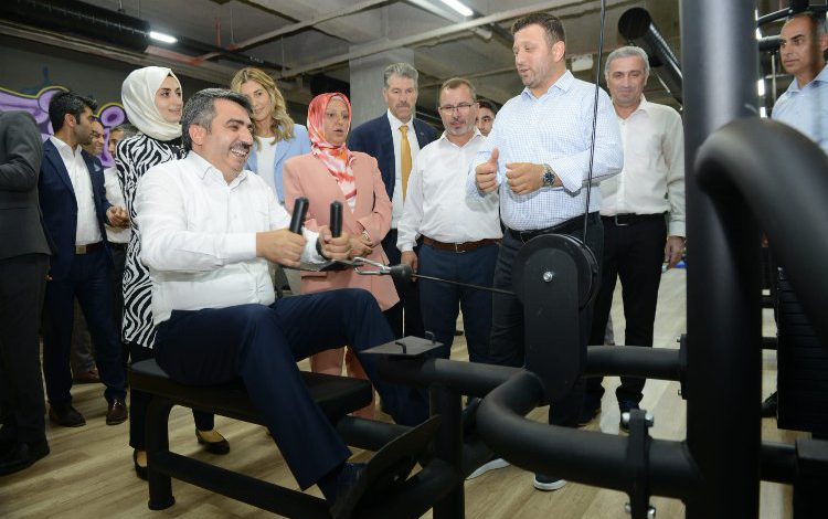 Bursa Yıldırım’da kadınlara özel spor merkezi
