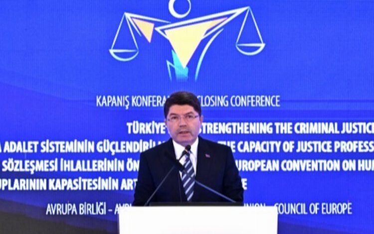 Bakan Tunç: Bir tweet ile mahkum olmak söz konusu olamaz