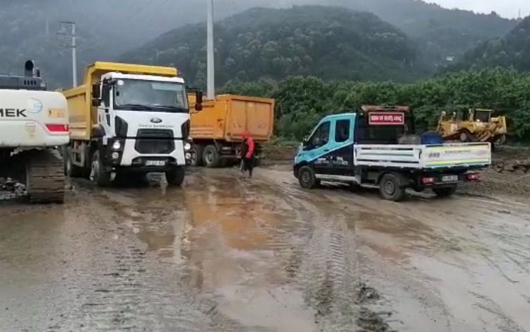 Kocaeli Yol Bakım Timi Düzce’de