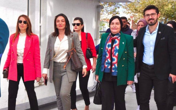 MHP’li Aybike Şimşek İpsala’ya talip oldu MHP’li Aybike Şimşek İpsala’ya talip oldu