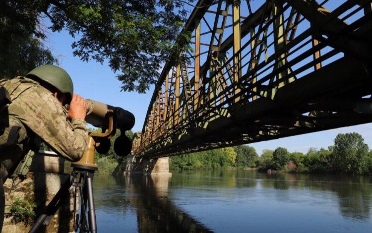 Hudutlardan geçit yok!