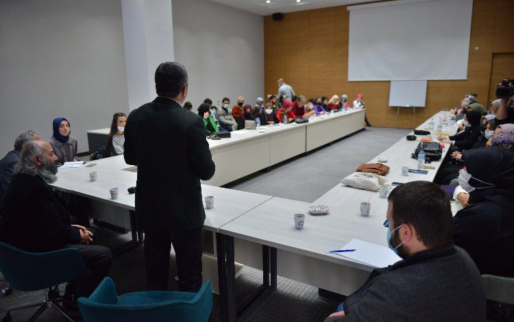 Bursa Yıldırım’da ‘yazarlık okulu’