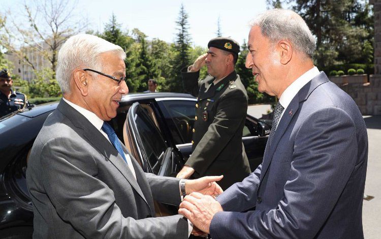 Bakan Akar Pakistanlı mevkidaşını ağırladı Bakan Akar Pakistanlı mevkidaşını ağırladı