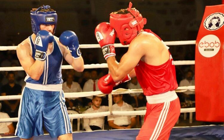 Manisa Boks Gala Gecesi gönüllülerine teşekkür Manisa Boks Gala Gecesi gönüllülerine teşekkür