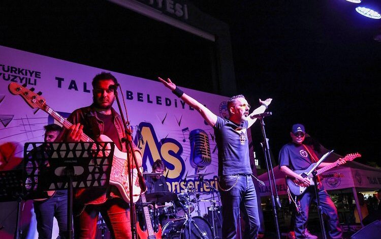 Nuri Savruk Kayseri’yi salladı Nuri Savruk Kayseri’yi salladı