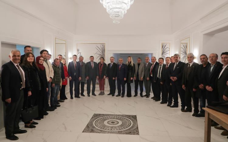 Kütahya’da Başkan Işık sendika başkanlarıyla bir araya geldi