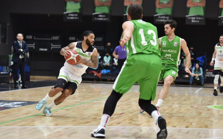 Manisa’nın dev adamları Mamak engelini aştı Manisa’nın dev adamları Mamak engelini aştı