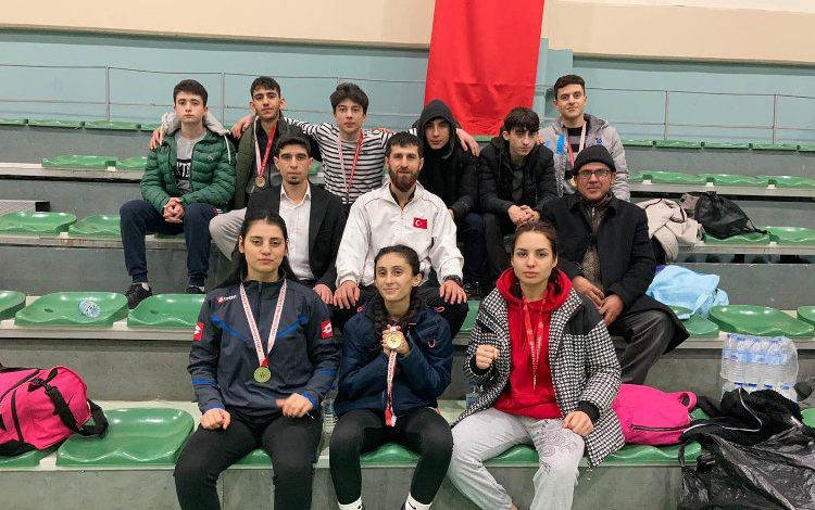 Bursa Yıldırımlı sporcular başarıya doymuyor Bursa Yıldırımlı sporcular başarıya doymuyor