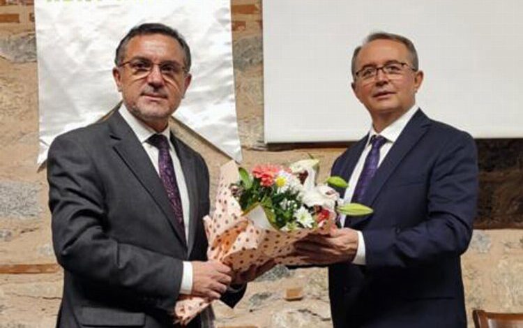 Bursa Osmangazi’de Kent Konseyi Rıdvan Güler’e emanet
