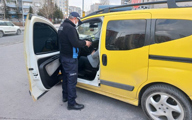 Kayseri zabıtadan servis ve taksi denetimi