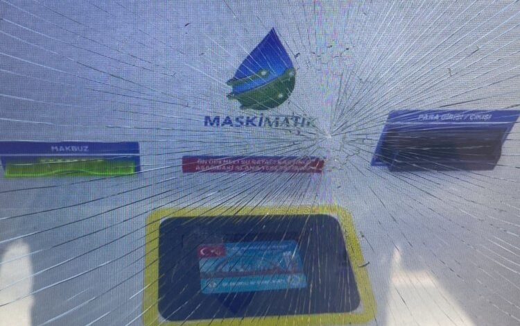 Manisa’da kamu malına zarar!