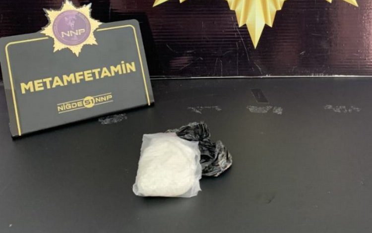 Yakalanan 12 şahsın 3’ü tutuklandı Yakalanan 12 şahsın 3’ü tutuklandı