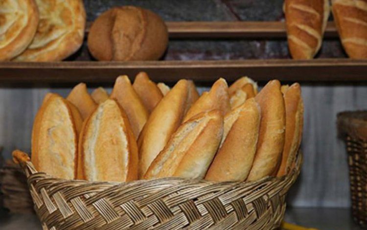 Ekmek 2 ay sonra yine zamlandı