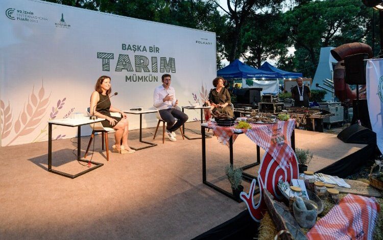 92. İzmir Enternasyonal Fuarı’nda gençlerle tarladan sofraya 92. İzmir Enternasyonal Fuarı’nda gençlerle tarladan sofraya