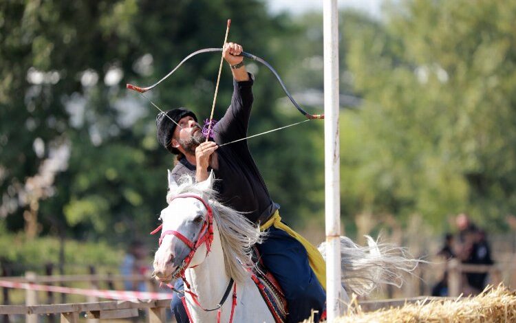 Atlı Okçuluk’ta Bursa’da çeyrek final heyecanı Atlı Okçuluk’ta Bursa’da çeyrek final heyecanı