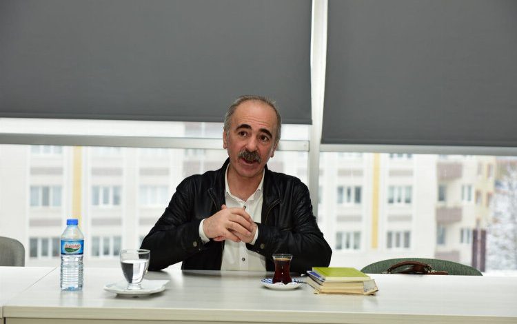 Bursa Yıldırım Yazarlık Okulu, Şaban Abak’ı konuk etti Bursa Yıldırım Yazarlık Okulu, Şaban Abak’ı konuk etti