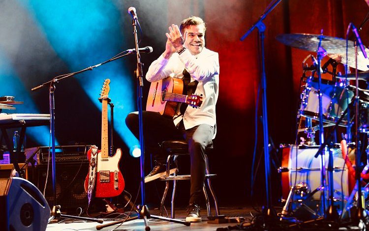 Kenan Doğulu ile Lahza’dan caz konseri Kenan Doğulu ile Lahza’dan caz konseri