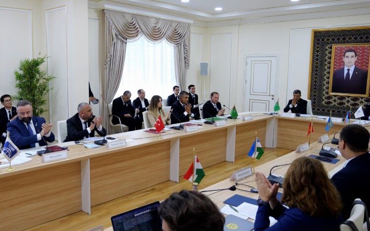 Türk Dünyası Bursa öncülüğünde ‘Birlik’ oluyor! Türk Dünyası Bursa öncülüğünde ‘Birlik’ oluyor!