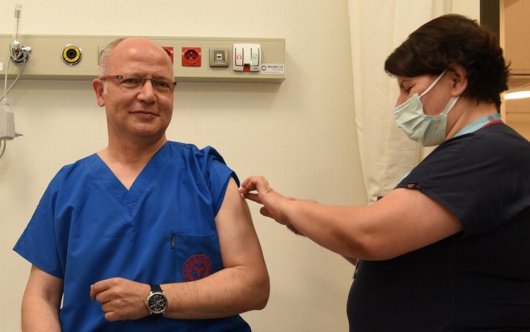 AK Parti Bursa’dan ‘TURKOVAC’ yorumu AK Parti Bursa’dan ‘TURKOVAC’ yorumu