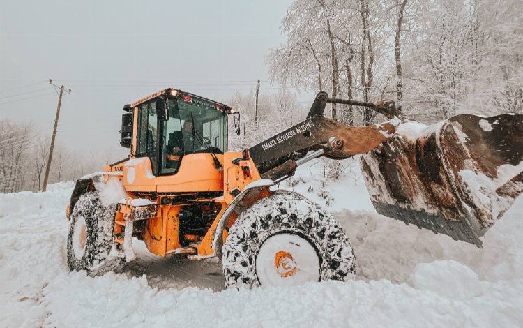 Sakarya Büyükşehir karla mücadele raporunu açıkladı: “40 mahalle yolu ulaşıma açıldı”