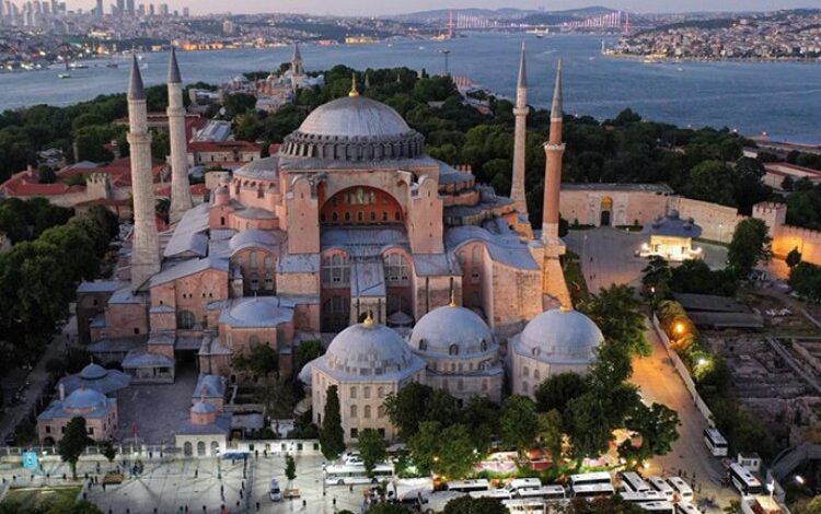Ayasofya-i Kebir Camii 6 saat ibadete ara verecek