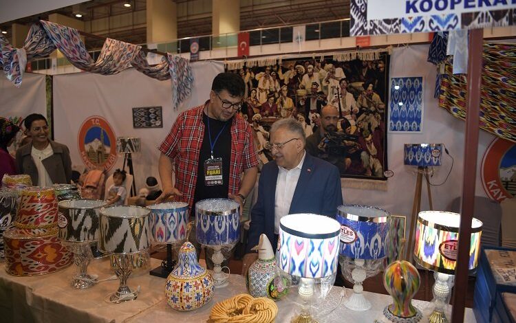 Kayseri Büyükşehir üreten kadınların yanında Kayseri Büyükşehir üreten kadınların yanında