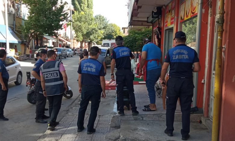 Kayseri Büyükşehir zabıtasından Sahabi’de esnaf denetimi Kayseri Büyükşehir zabıtasından Sahabi’de esnaf denetimi