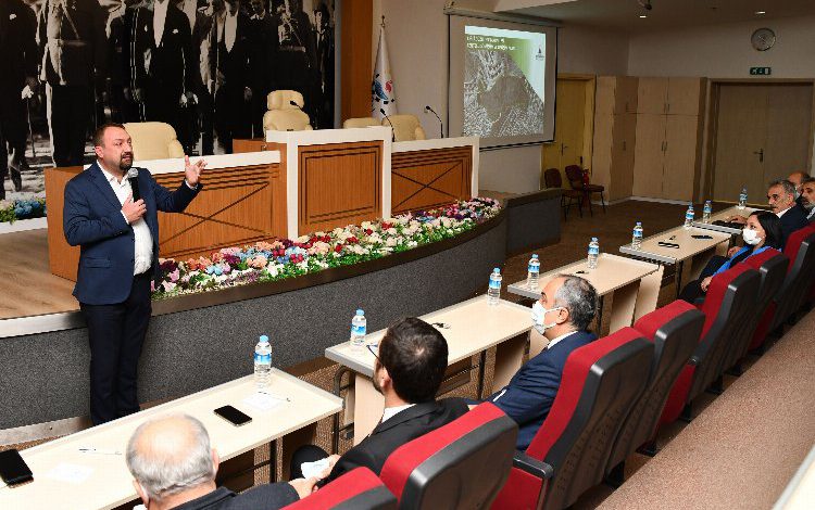 İzmir Çiğli’de kentsel dönüşüm konuşuldu İzmir Çiğli’de kentsel dönüşüm konuşuldu